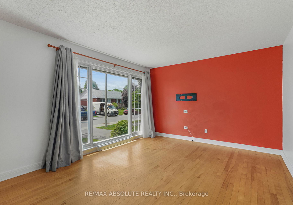 731-borthwick-avenue-ottawa-ontario-x13421920