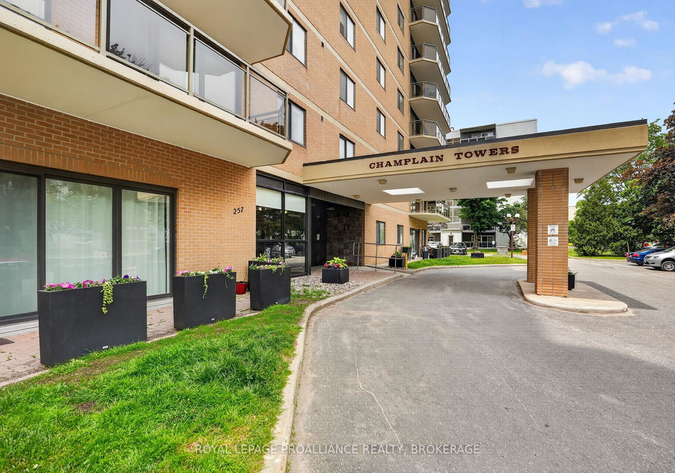 257-bath-road-kingston-ontario-x13421966