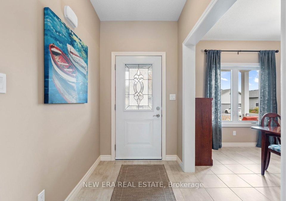 17-dorchester-drive-prince-edward-county-ontario-x13422094