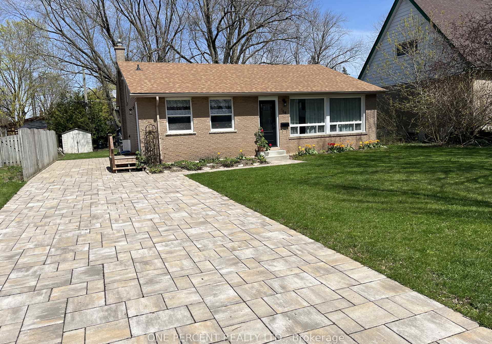 164-redford-crescent-stratford-ontario-x13422190