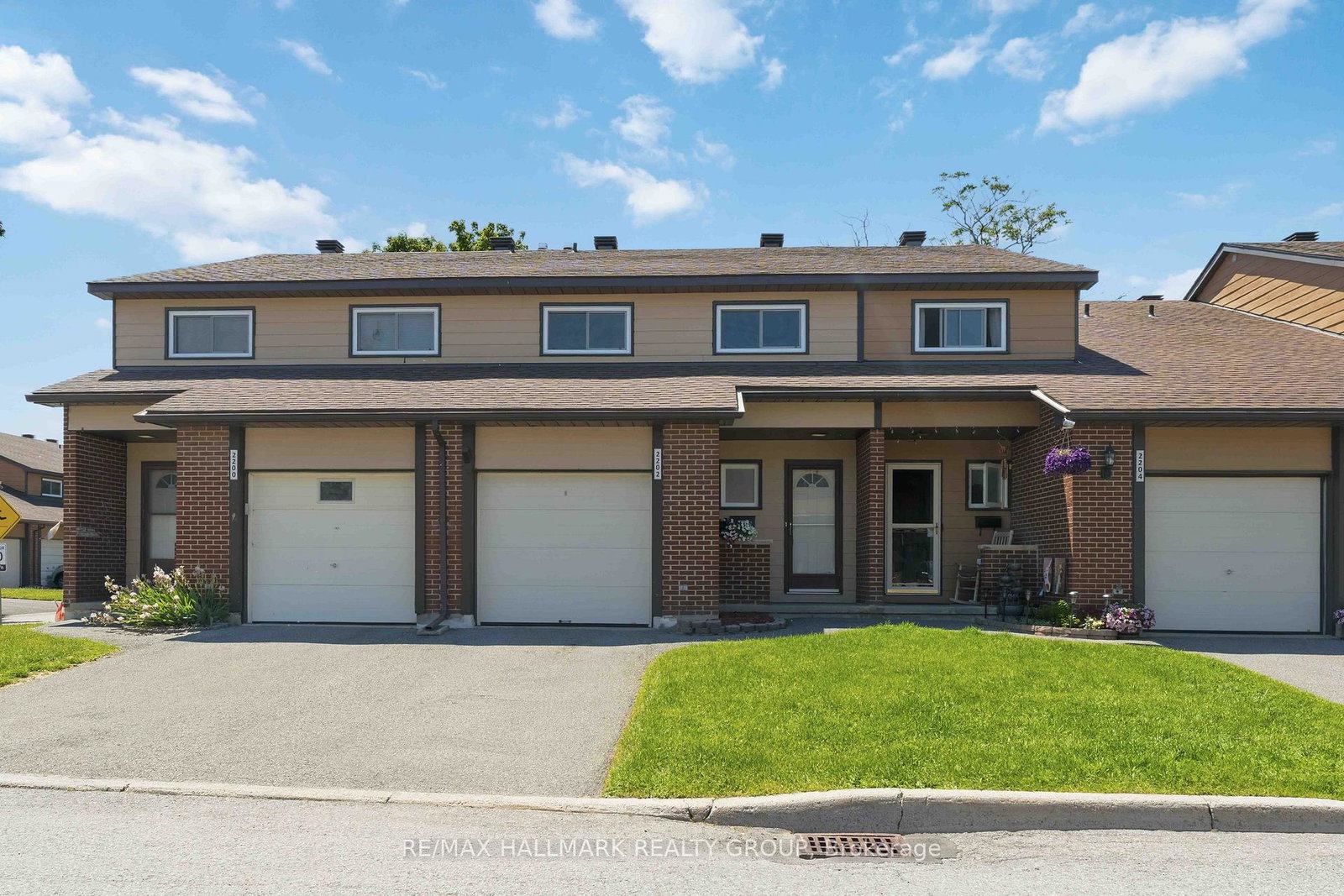 2202-orient-park-drive-ottawa-ontario-x13422220