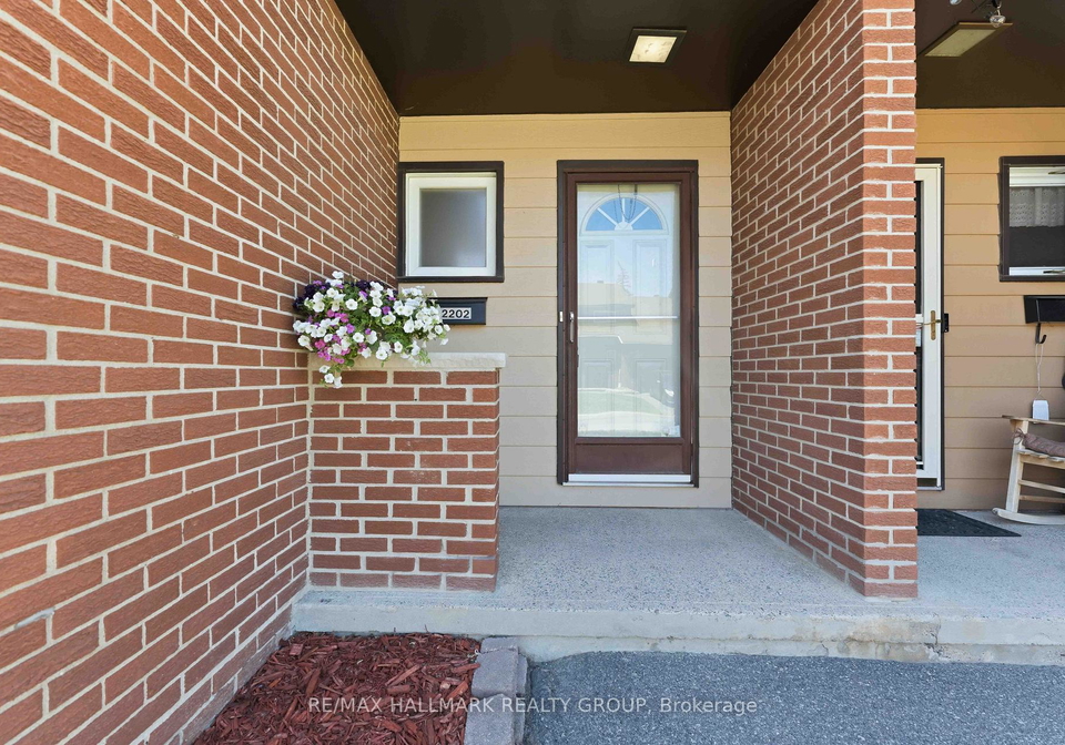 2202-orient-park-drive-ottawa-ontario-x13422220