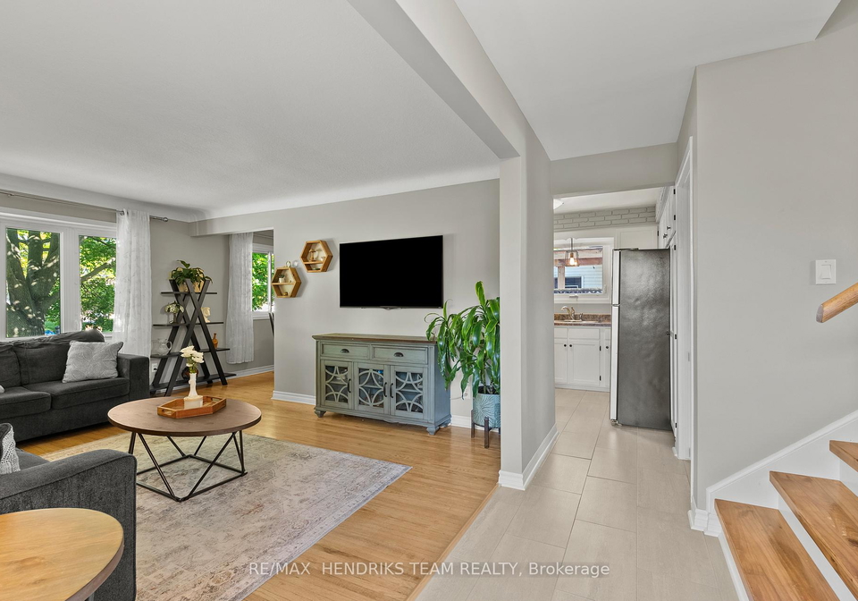 111-meredith-drive-st-catharines-ontario-x13422286