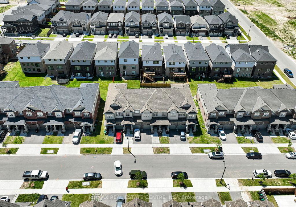 76-grassbourne-avenue-kitchener-ontario-x13422544