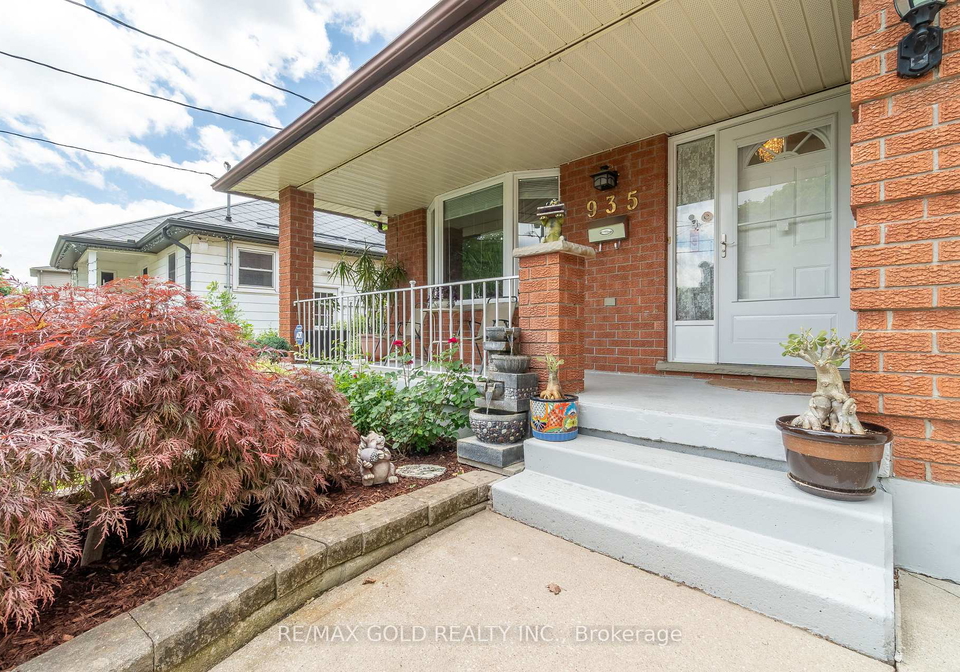 935-willow-drive-london-south-ontario-x13422790