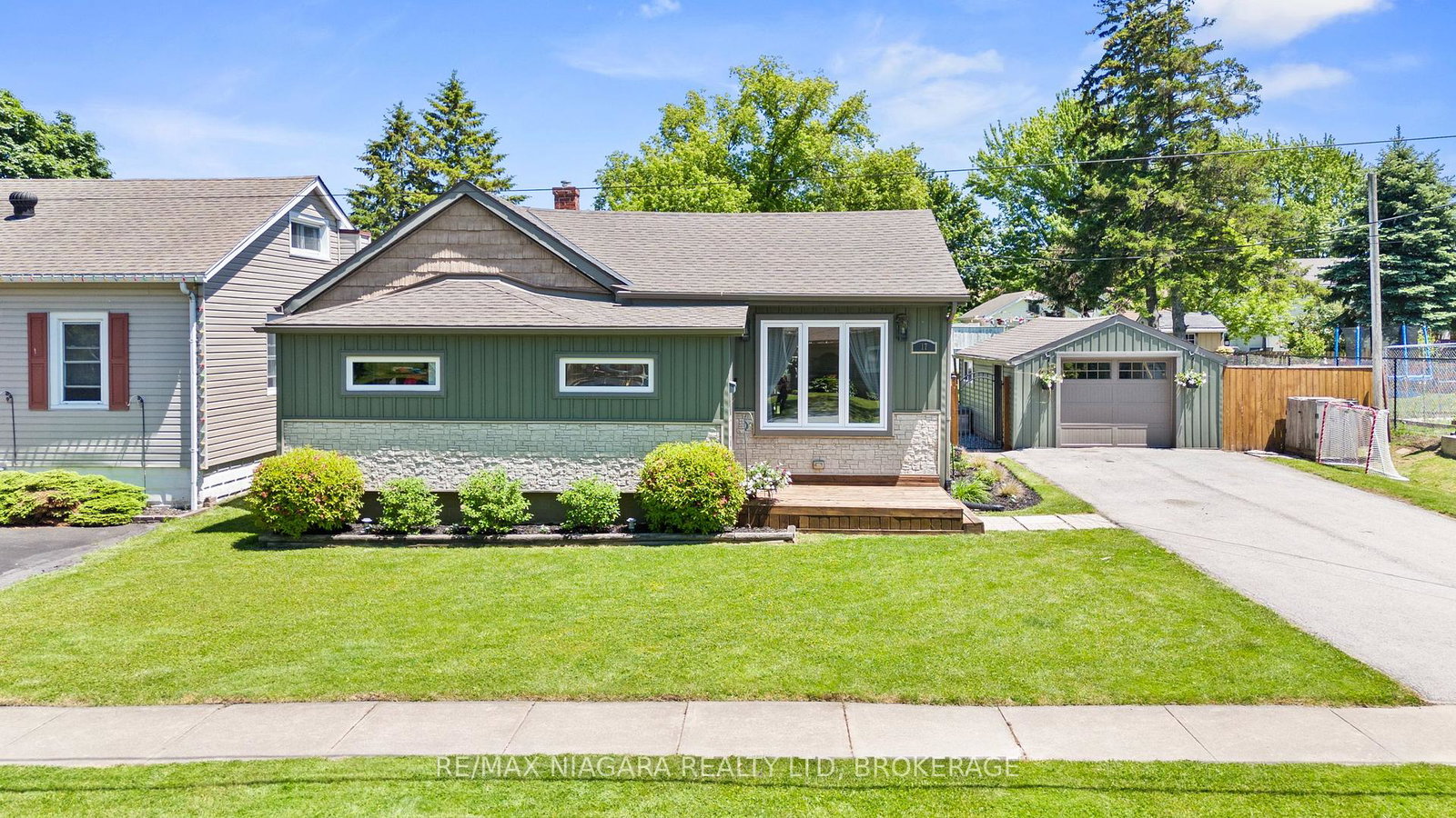 17-humboldt-parkway-port-colborne-ontario-x13422882