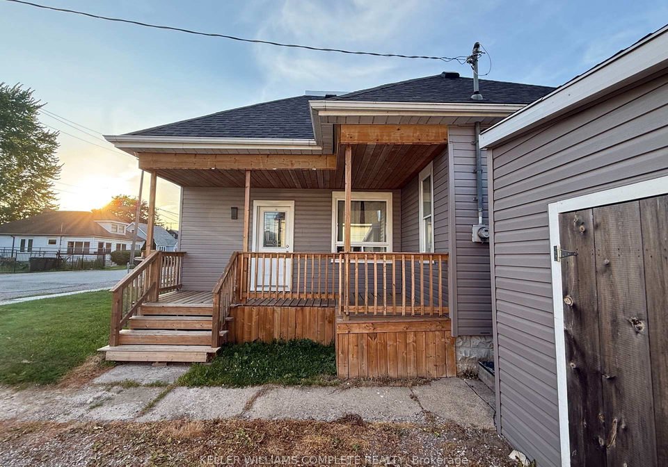 318-lafontaine-street-chatham-kent-ontario-x13422948