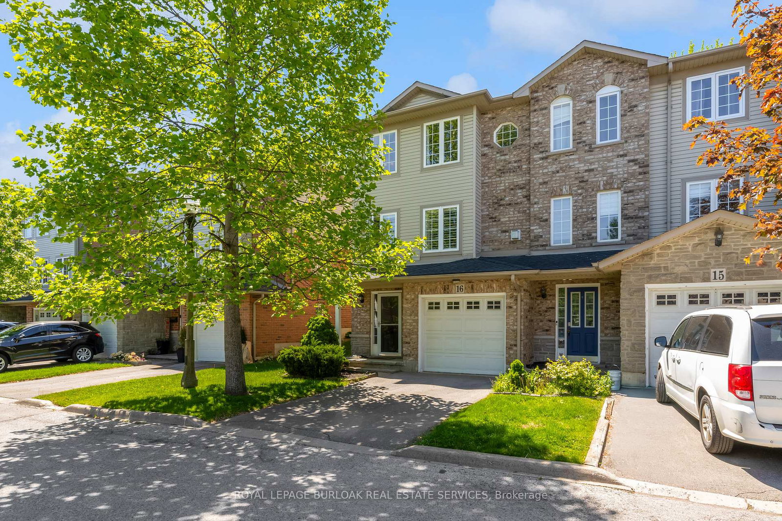 7-southside-place-hamilton-ontario-x13422982