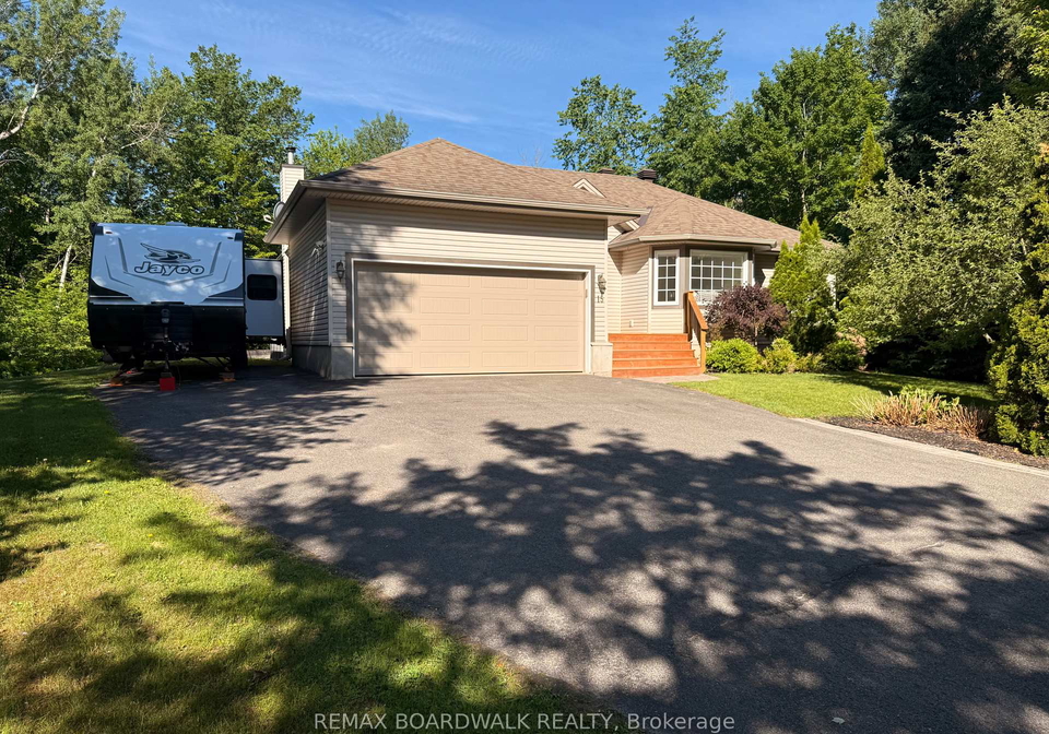 15-birch-drive-north-grenville-ontario-x13423002