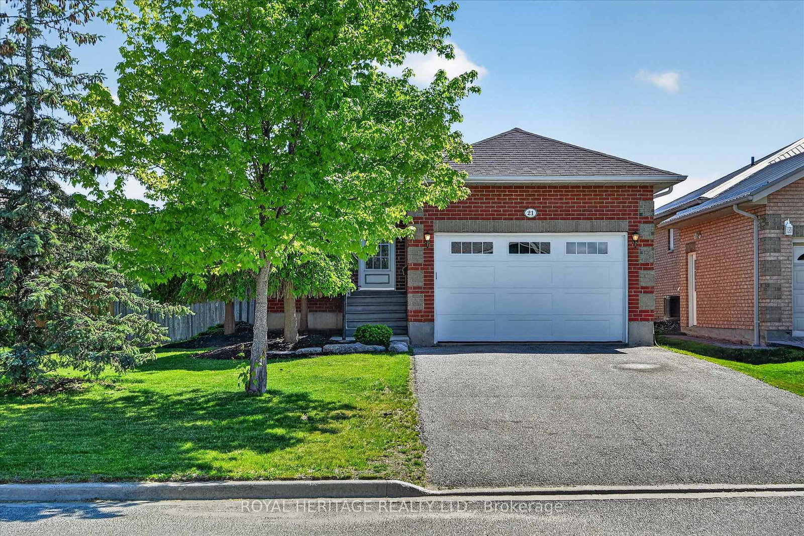 21-eakins-crescent-kawartha-lakes-ontario-x13423106