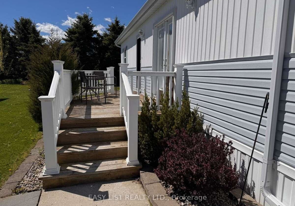 5700-blackwell-side-road-sarnia-ontario-x13423208