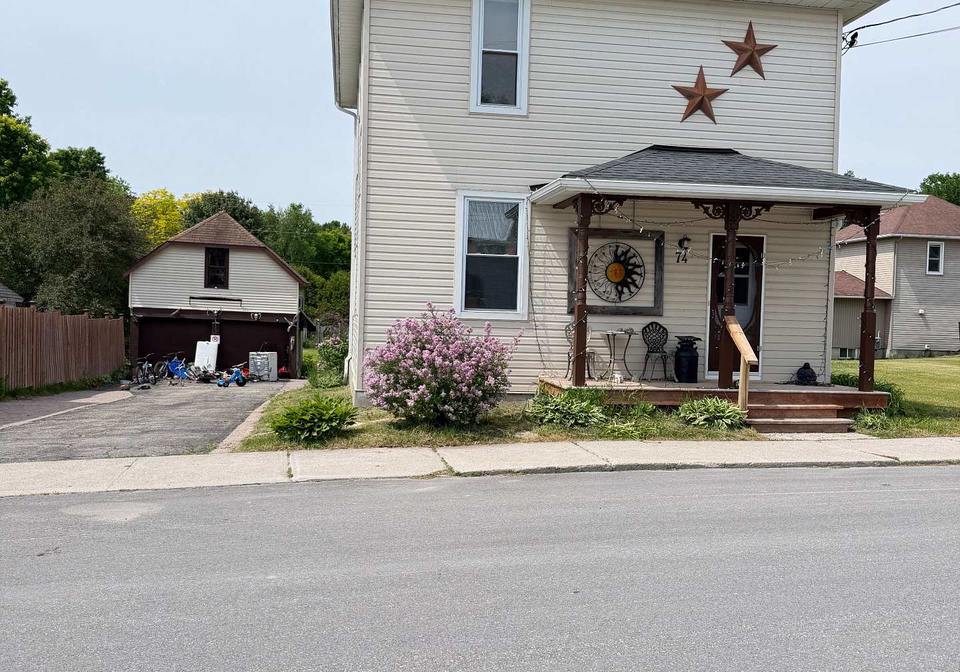 74-princess-street-lanark-highlands-ontario-x13423318