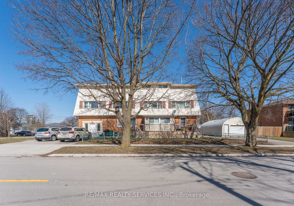 72-florence-avenue-kitchener-ontario-x13423352