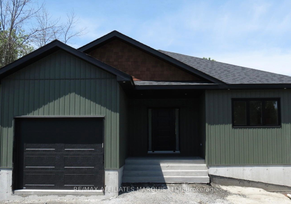 2542-macgregor-drive-south-glengarry-ontario-x13423590
