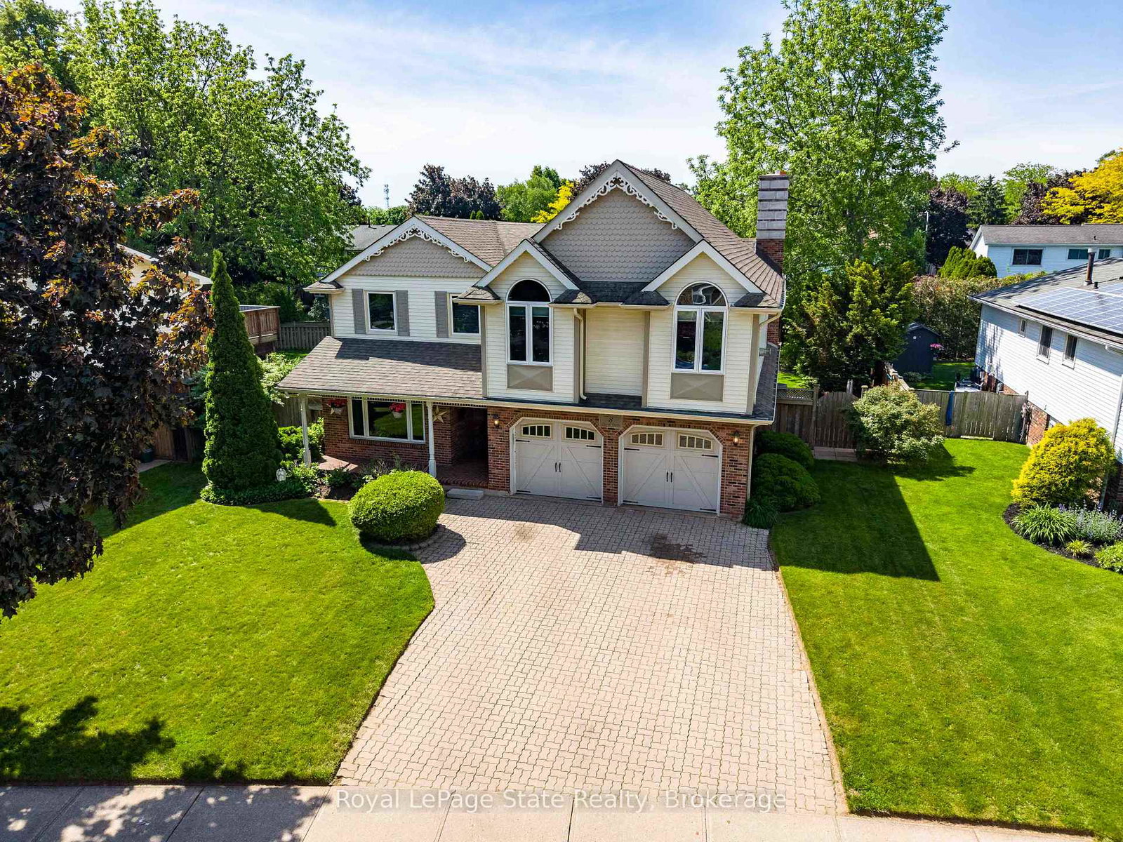 8-cheval-drive-grimsby-ontario-x13423700