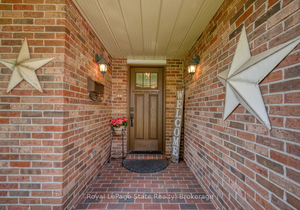 8-cheval-drive-grimsby-ontario-x13423700