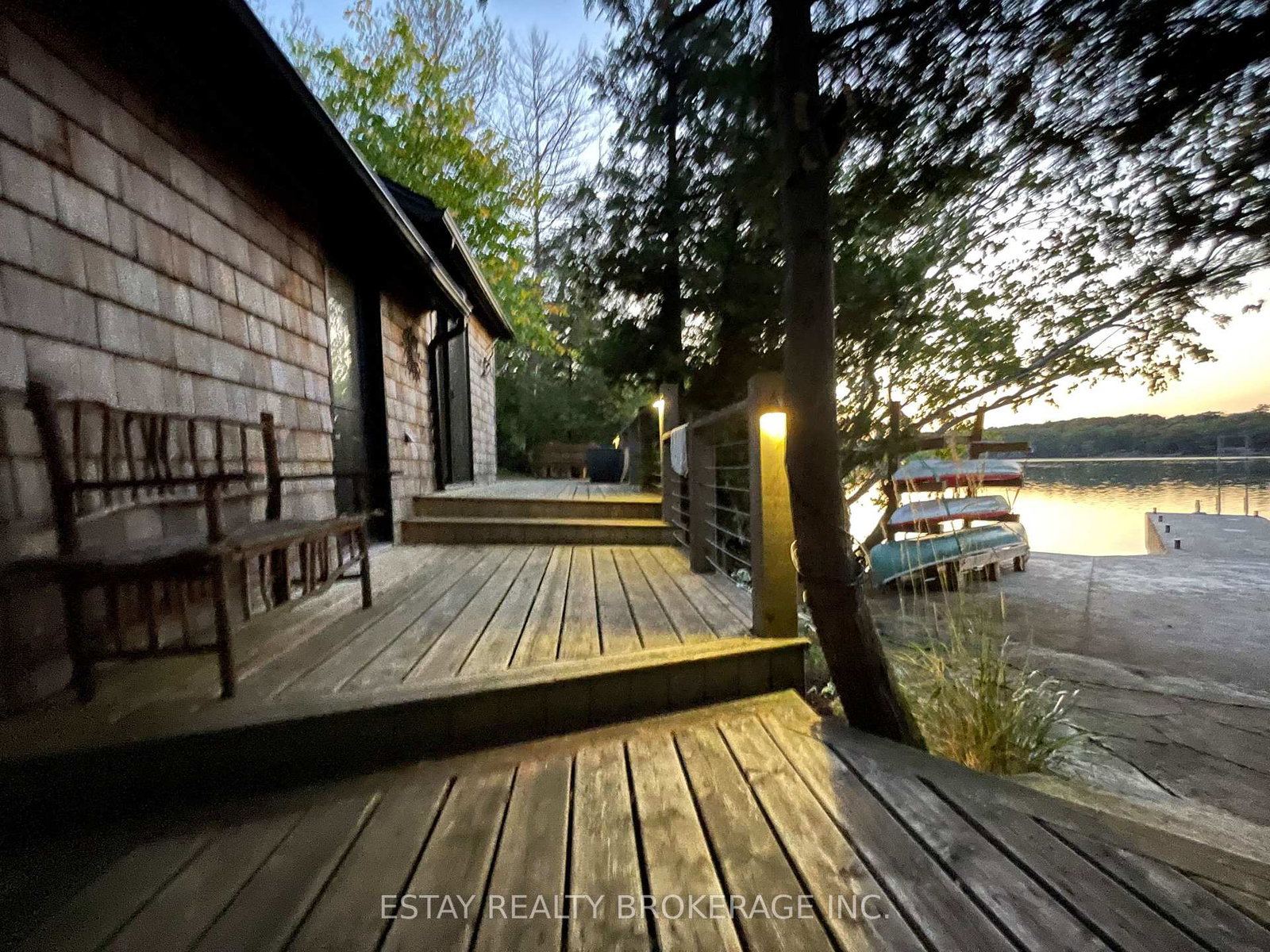 1-island-60-leeds-and-the-thousand-islands-ontario-x13423798