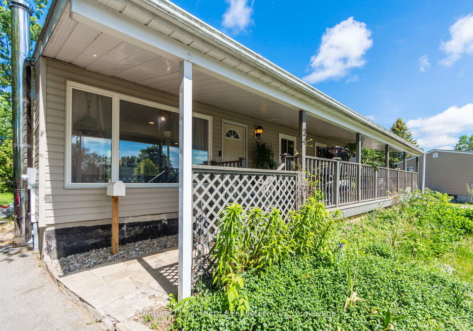 24-cory-crescent-quinte-west-ontario-x13423958