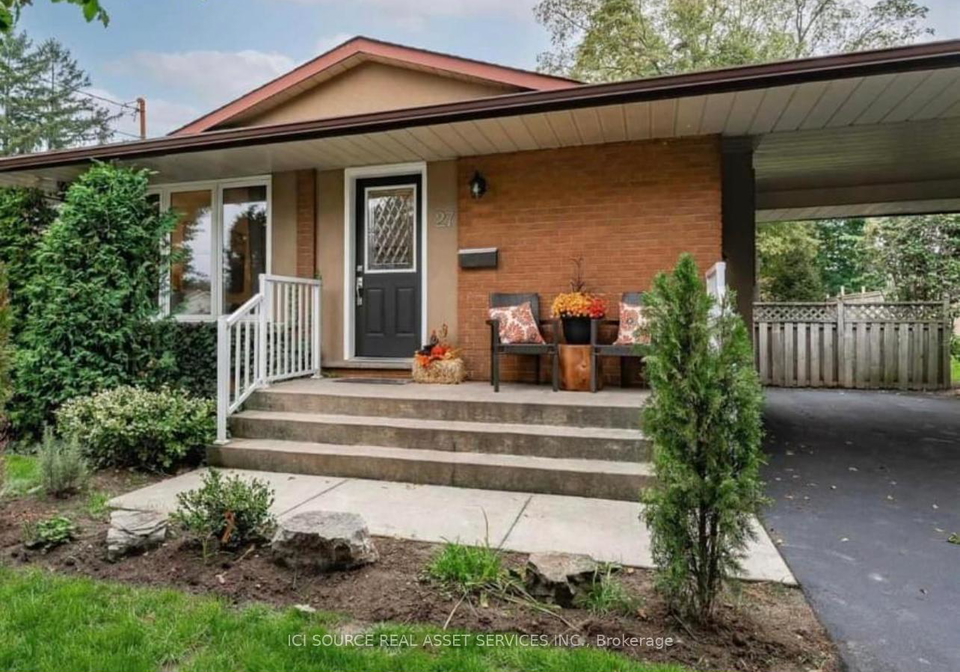 27-brenlyn-court-hamilton-ontario-x13424012