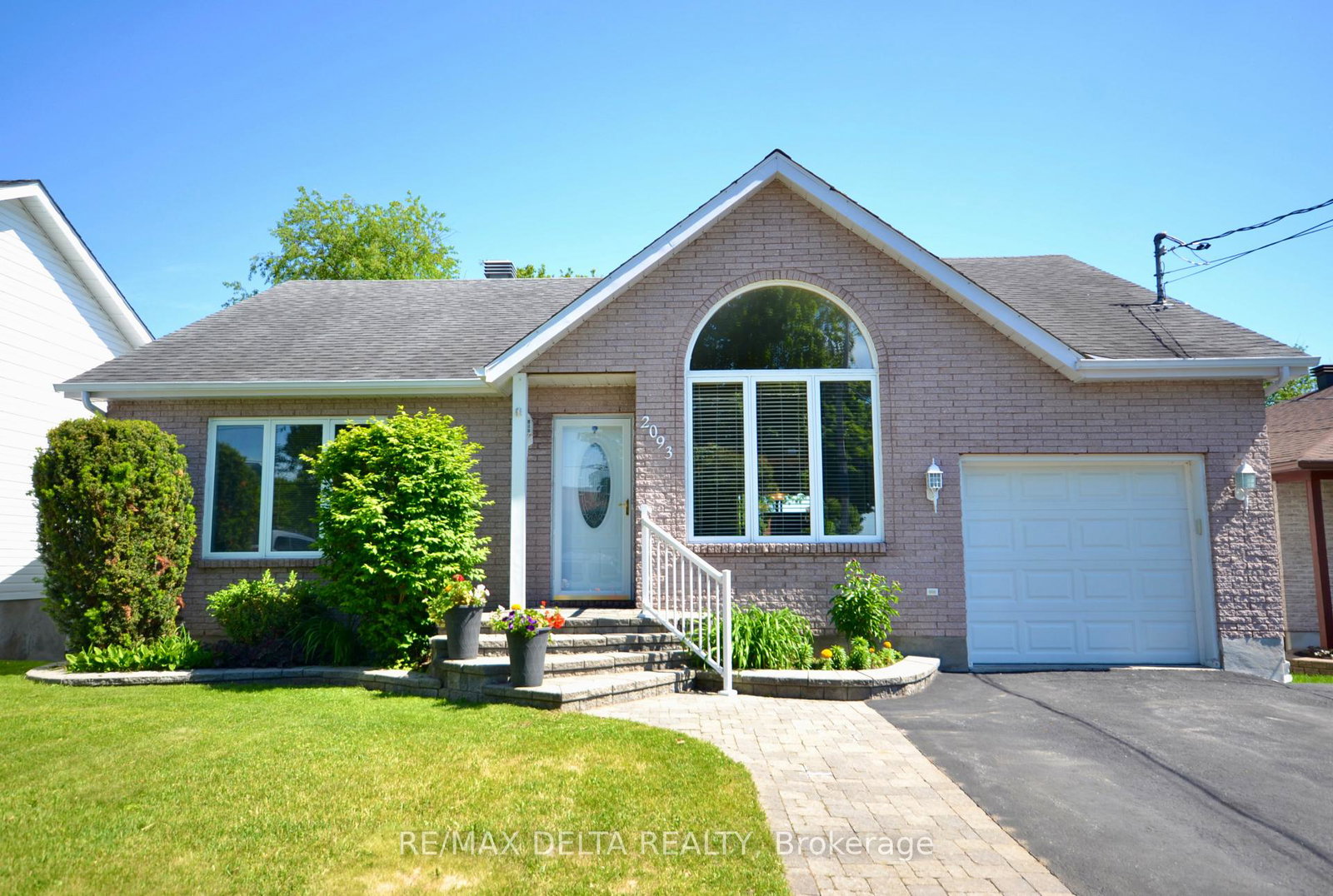 2093-woods-street-clarence-rockland-ontario-x13424054