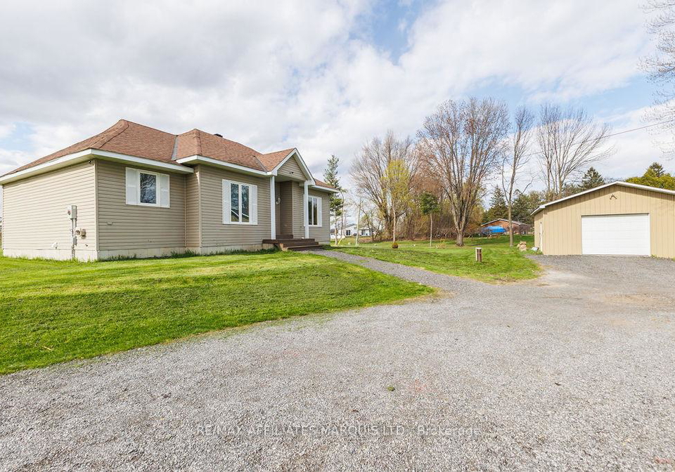 19249-county-2-road-south-glengarry-ontario-x13424130