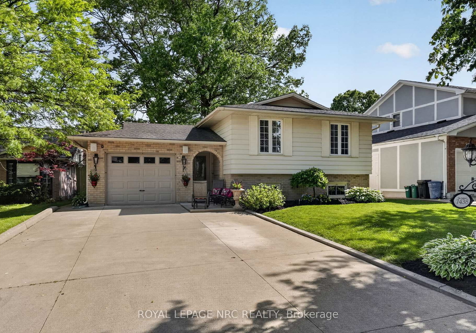 7438-petrullo-court-niagara-falls-ontario-x13424256