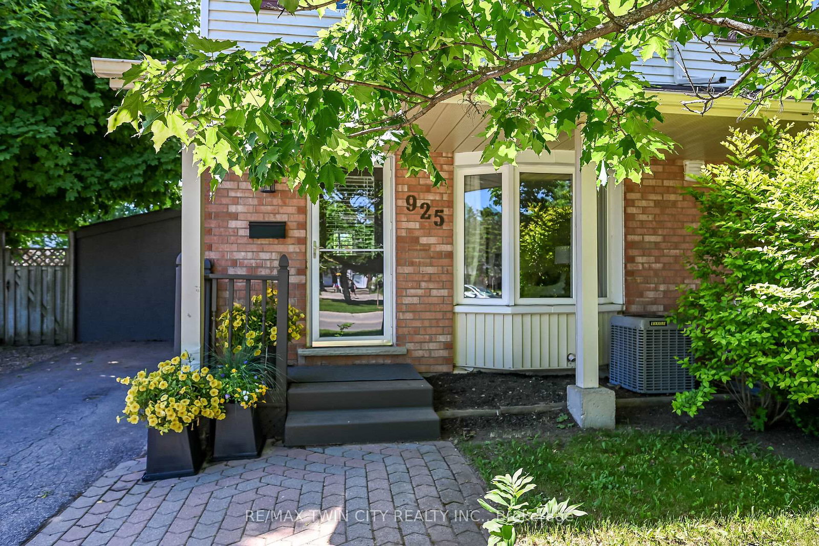 925-elgin-street-n-cambridge-ontario-x13424292