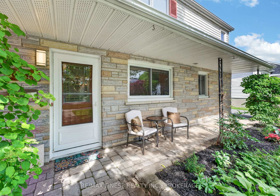 218-kingscourt-avenue-kingston-ontario-x13424316