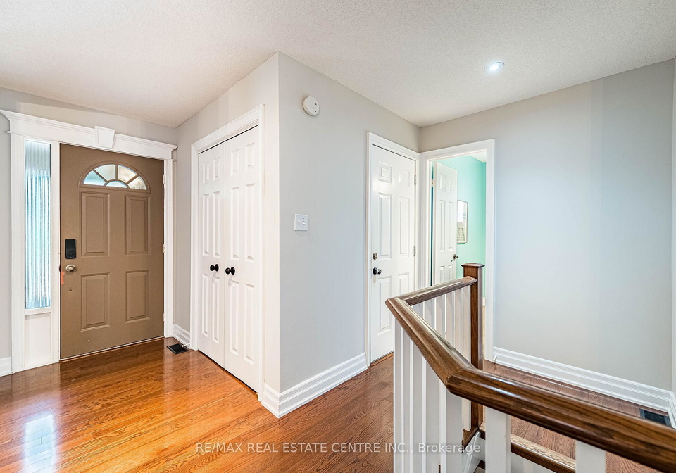 506-jones-road-hamilton-ontario-x13424546