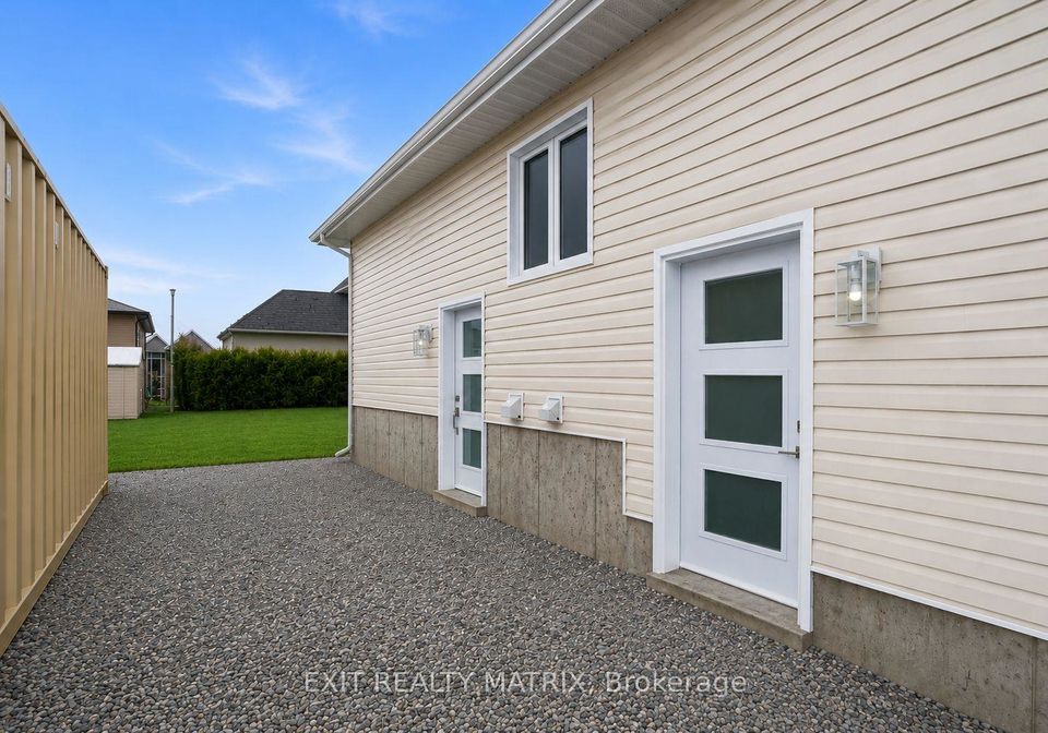 650-west-street-w-hawkesbury-ontario-x13424586