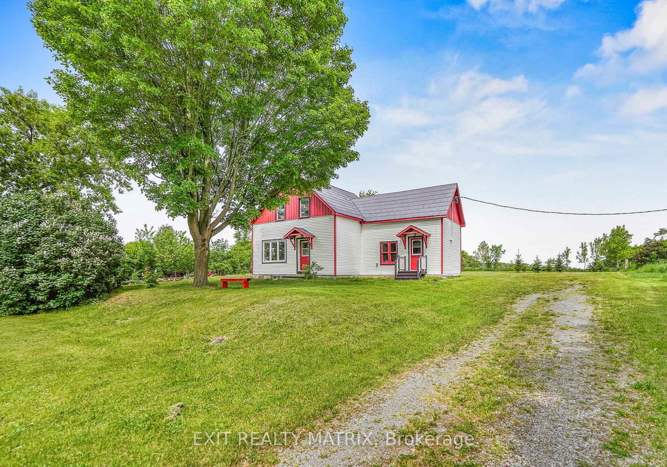 20803-concession-8-road-south-glengarry-ontario-x13424644