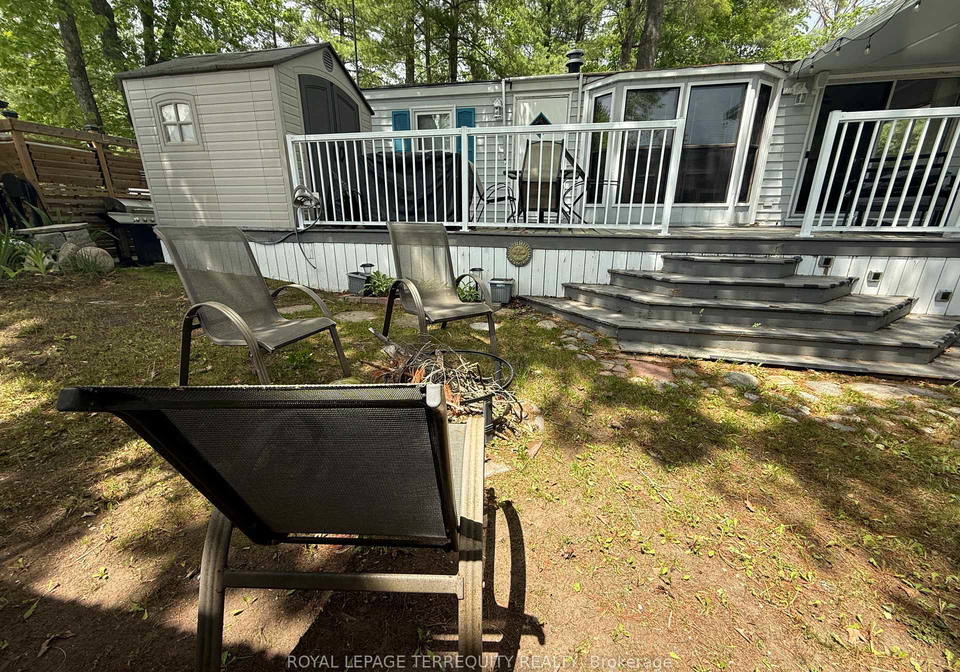 262-birch-selwyn-ontario-x13424648