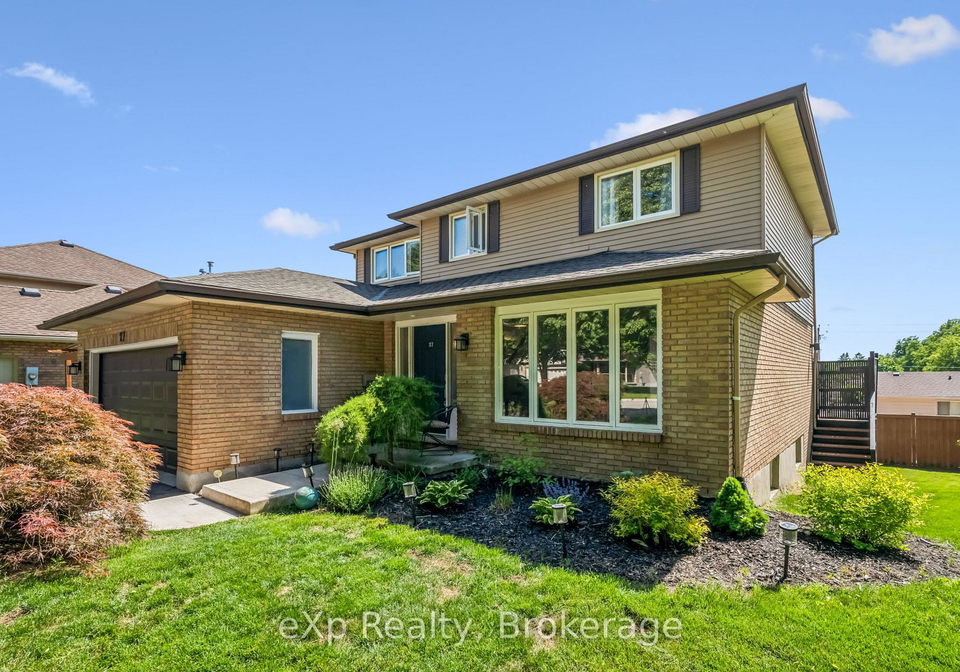 27-notchwood-court-kitchener-ontario-x13424690