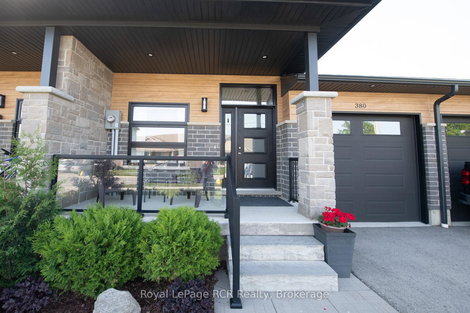 380-wellington-street-e-wellington-north-ontario-x13424702