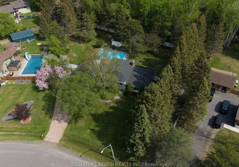 2108-freeman-drive-thunder-bay-ontario-x13424710