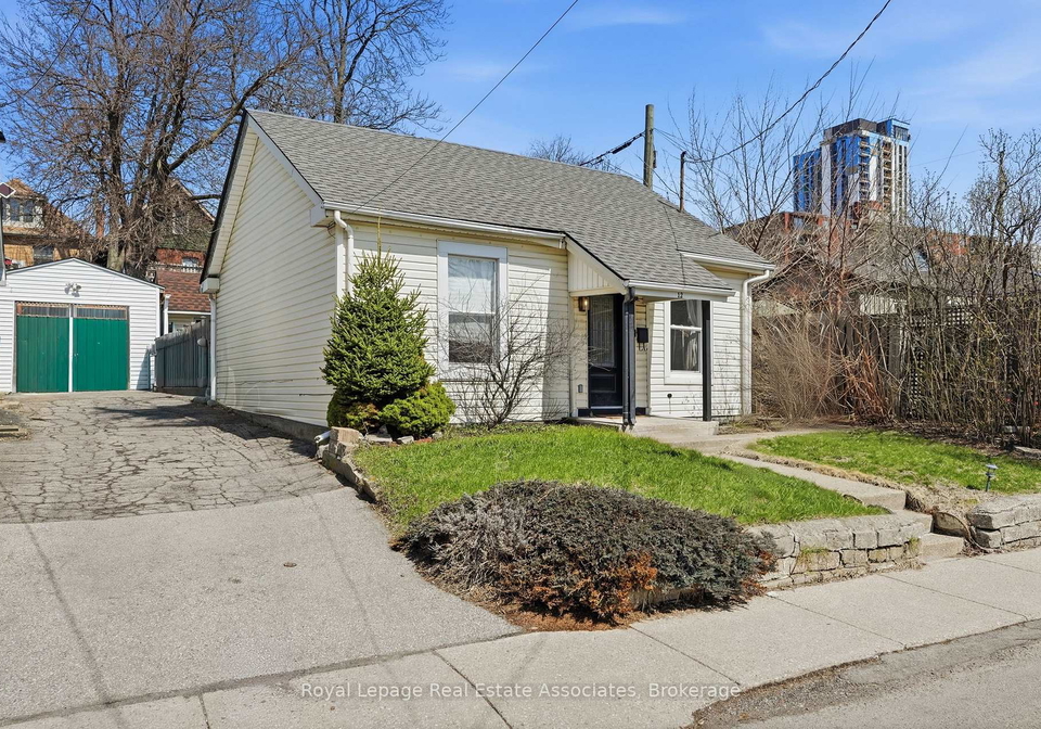 12-nelson-street-hamilton-ontario-x13424884