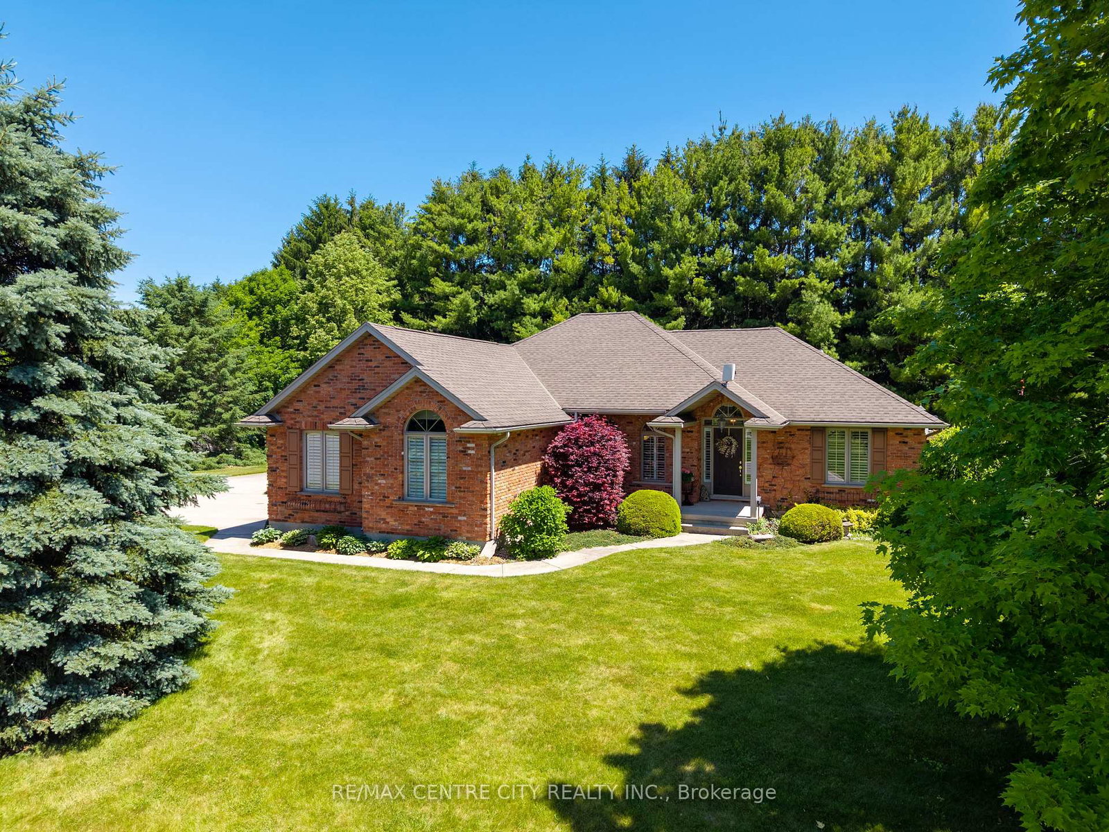 61-aberdeen-drive-middlesex-centre-ontario-x13424954