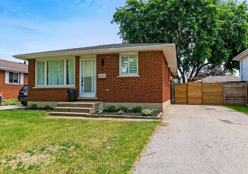 91-moore-avenue-aylmer-ontario-x13424998