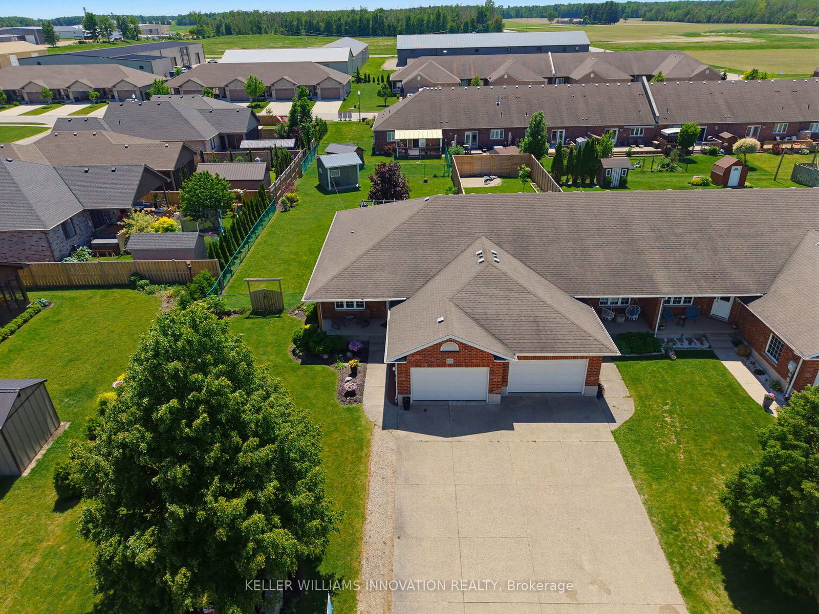 180-armstrong-street-e-north-perth-ontario-x13425066