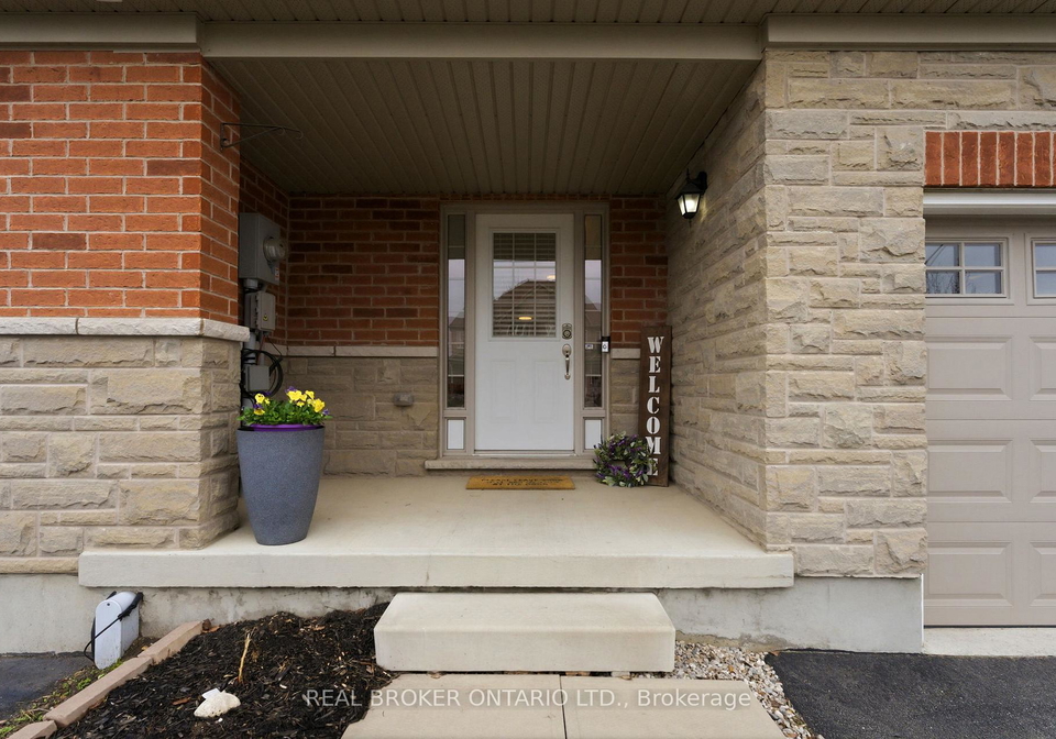 6-freer-drive-north-dumfries-ontario-x13425118