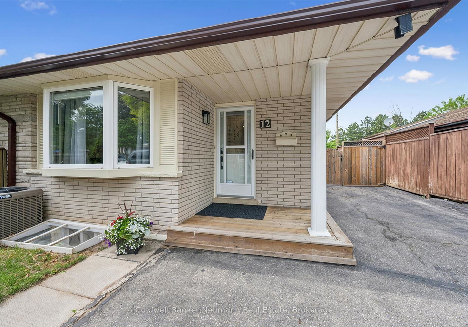 12-shea-crescent-kitchener-ontario-x13425186