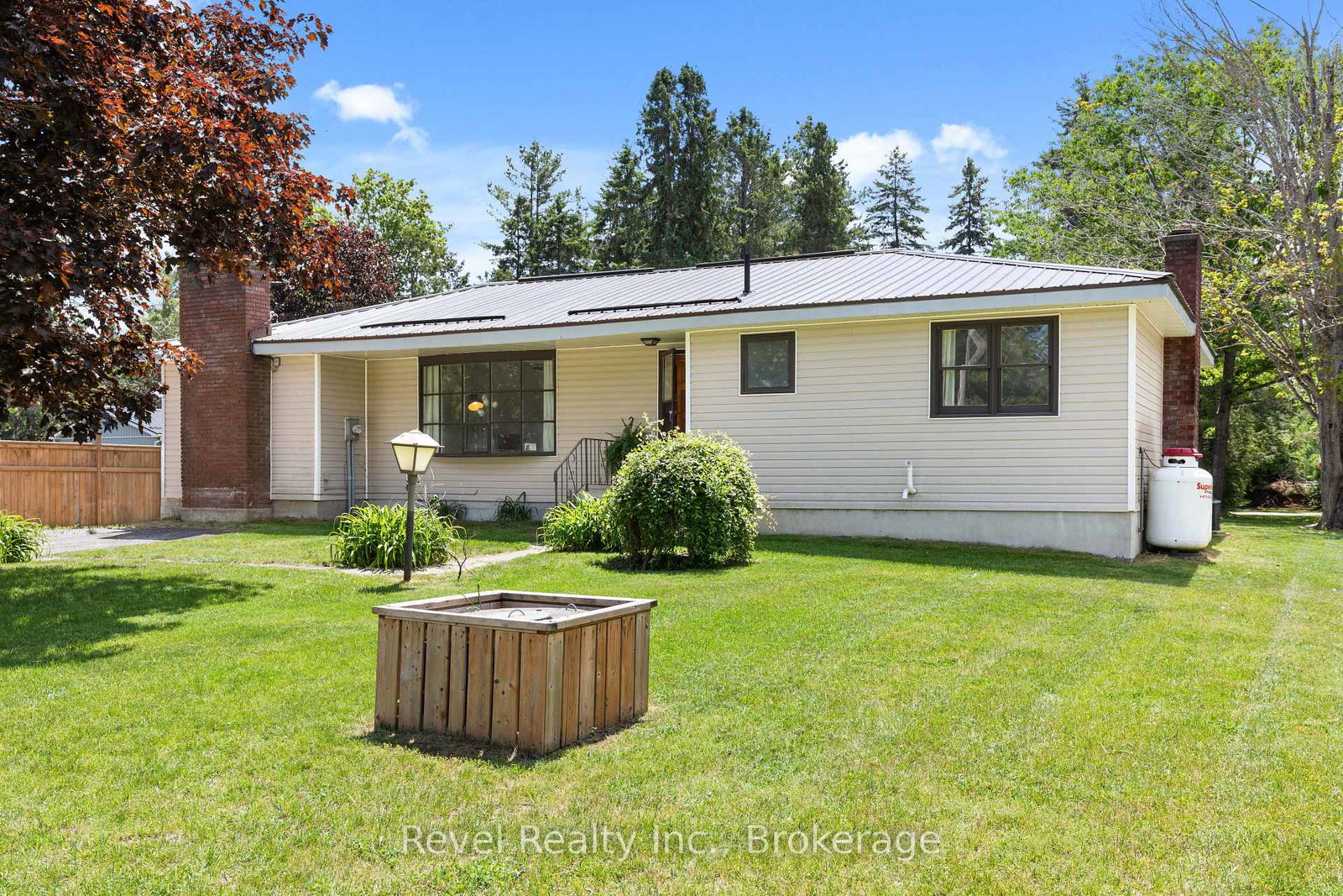 101-bolsover-road-kawartha-lakes-ontario-x13425192