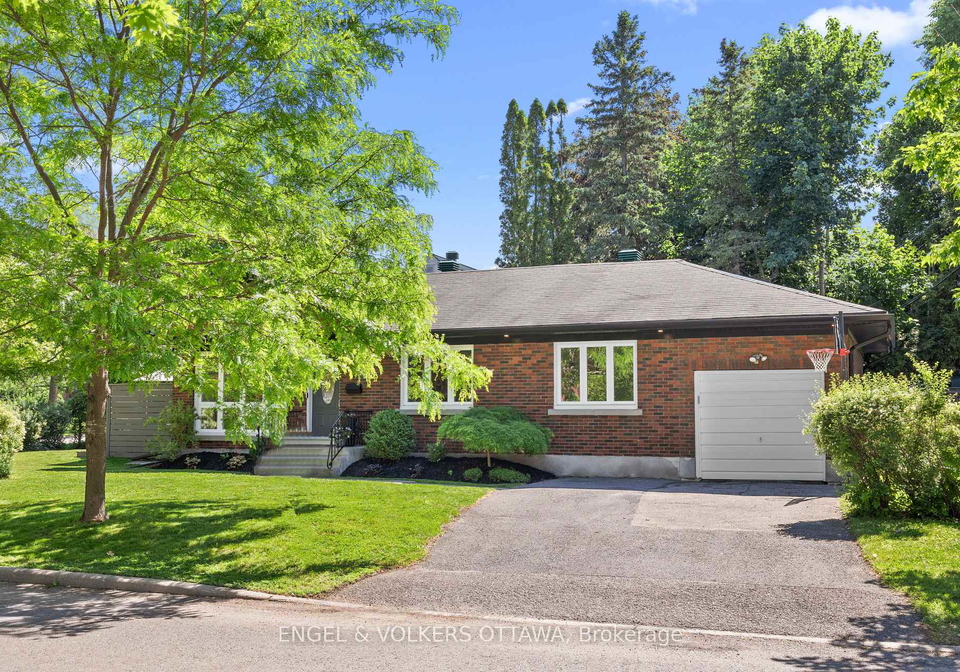 2161-blossom-drive-ottawa-ontario-x13425284