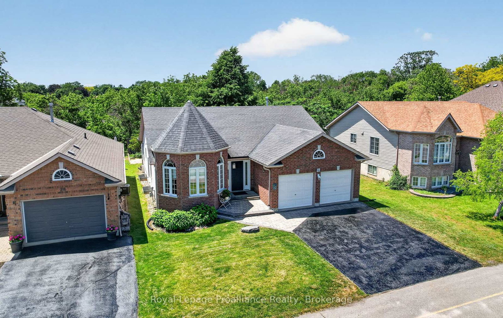 30-heartwood-drive-belleville-ontario-x13425406