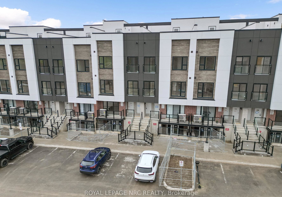 16-melbourne-avenue-st-catharines-ontario-x13425414
