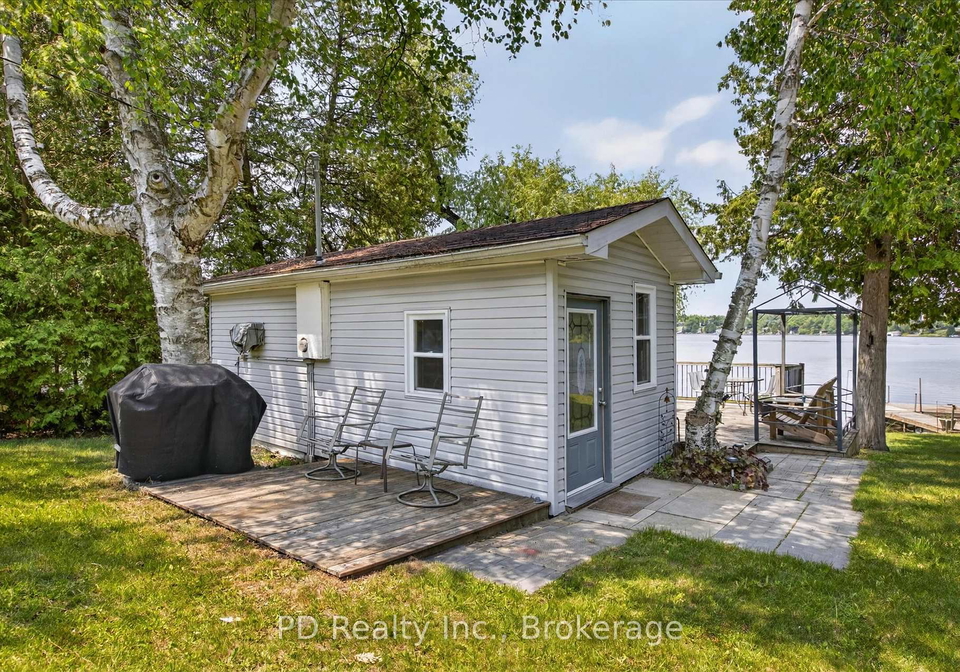 42-pheasant-street-kawartha-lakes-ontario-x13425586