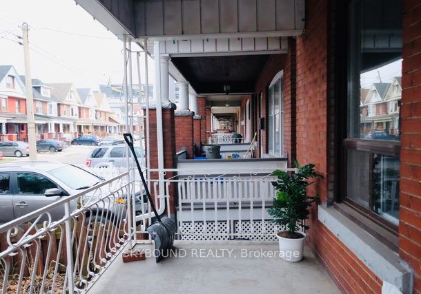 72-somerset-avenue-hamilton-ontario-x13425620