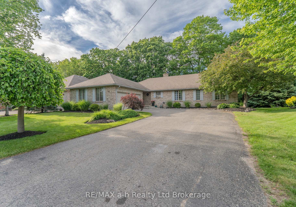 34-lorraine-avenue-tillsonburg-ontario-x13425656