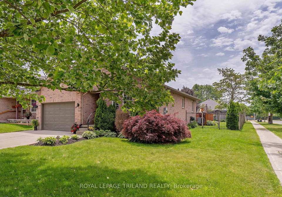 2-redtail-court-st-thomas-ontario-x13425908