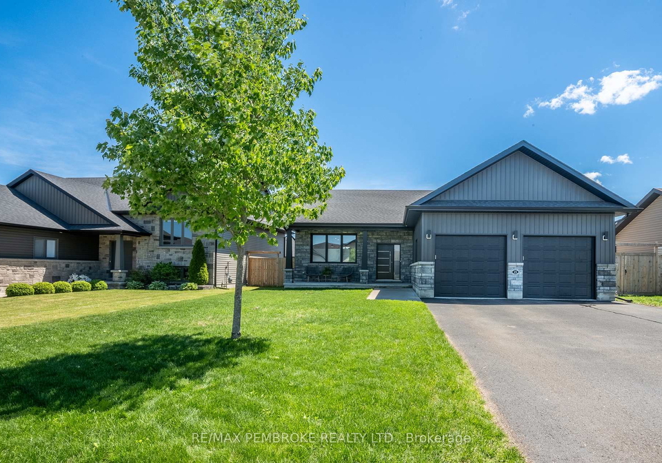 15-drew-street-petawawa-ontario-x13426152